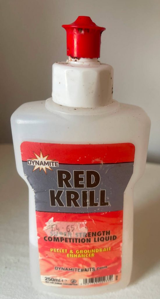 Liquid that can be added to dried ground, boilers or pellet baits to attract fish with a different scent.